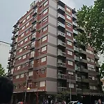 Zona Guemes 1 Ambiente A La Calle